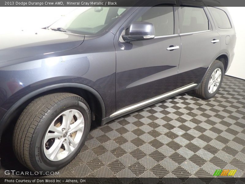 Mineral Gray Metallic / Black 2013 Dodge Durango Crew AWD