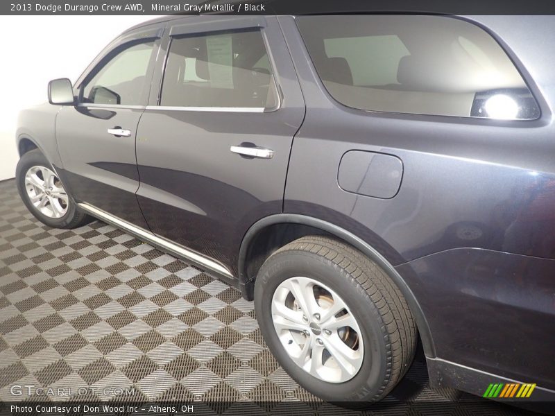 Mineral Gray Metallic / Black 2013 Dodge Durango Crew AWD