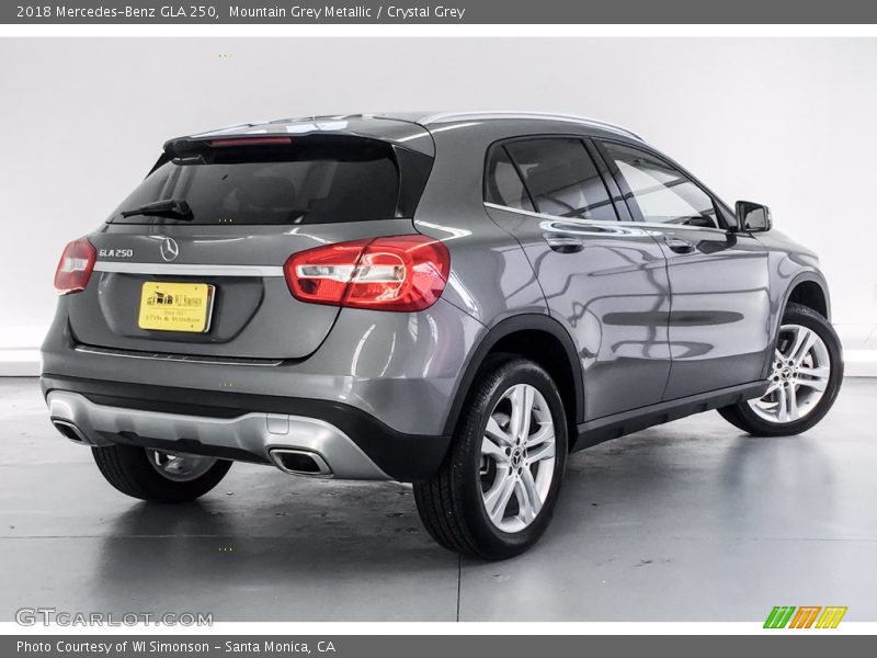 Mountain Grey Metallic / Crystal Grey 2018 Mercedes-Benz GLA 250