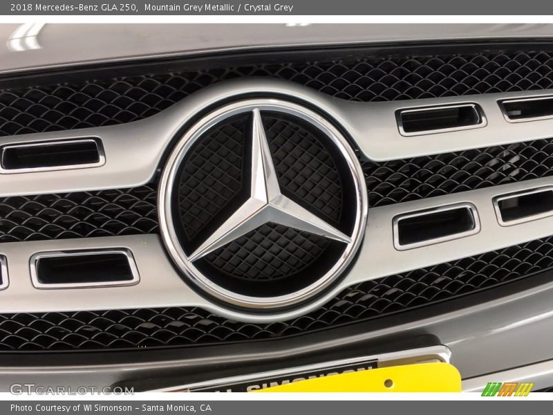 Mountain Grey Metallic / Crystal Grey 2018 Mercedes-Benz GLA 250