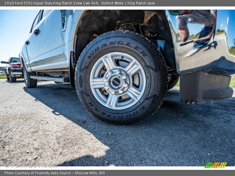Oxford White / King Ranch Java 2019 Ford F250 Super Duty King Ranch Crew Cab 4x4