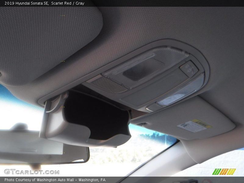 Scarlet Red / Gray 2019 Hyundai Sonata SE