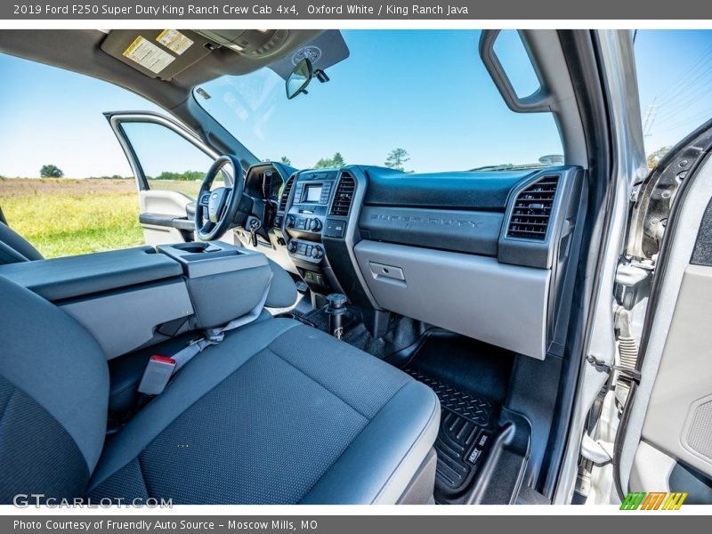 Oxford White / King Ranch Java 2019 Ford F250 Super Duty King Ranch Crew Cab 4x4