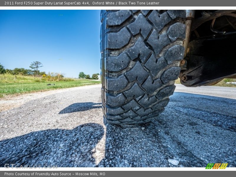 Oxford White / Black Two Tone Leather 2011 Ford F250 Super Duty Lariat SuperCab 4x4