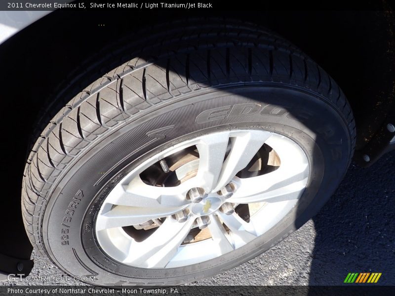 Silver Ice Metallic / Light Titanium/Jet Black 2011 Chevrolet Equinox LS