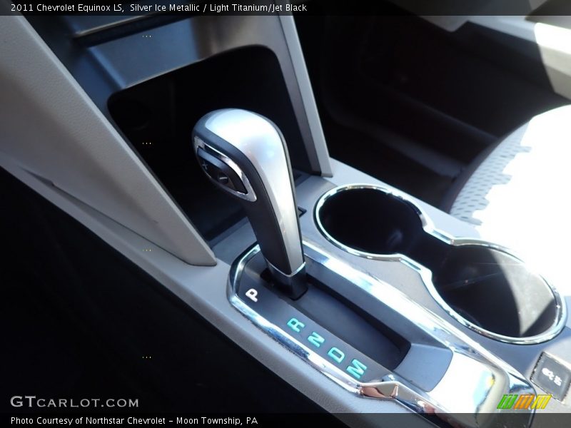 Silver Ice Metallic / Light Titanium/Jet Black 2011 Chevrolet Equinox LS