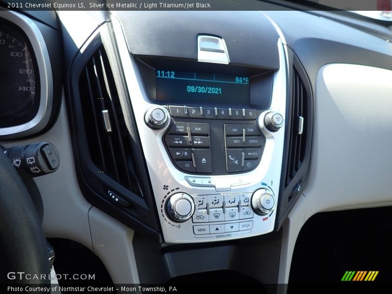 Silver Ice Metallic / Light Titanium/Jet Black 2011 Chevrolet Equinox LS