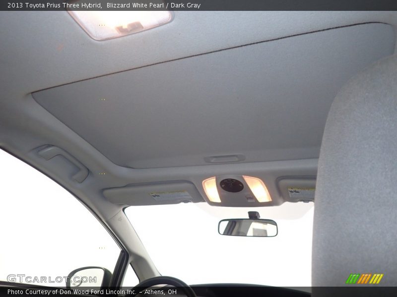 Blizzard White Pearl / Dark Gray 2013 Toyota Prius Three Hybrid