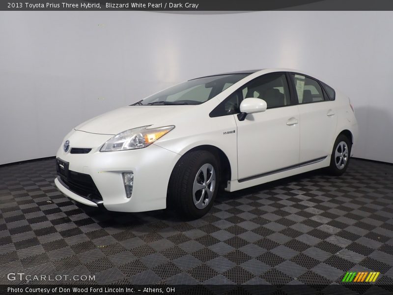 Blizzard White Pearl / Dark Gray 2013 Toyota Prius Three Hybrid