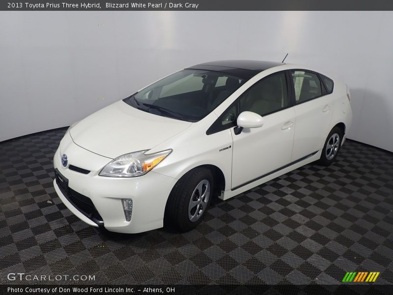 Blizzard White Pearl / Dark Gray 2013 Toyota Prius Three Hybrid