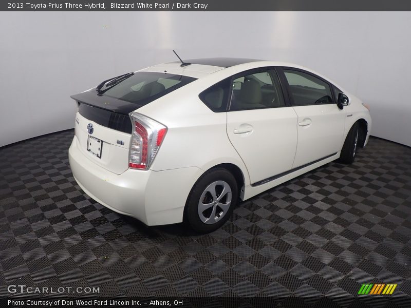 Blizzard White Pearl / Dark Gray 2013 Toyota Prius Three Hybrid