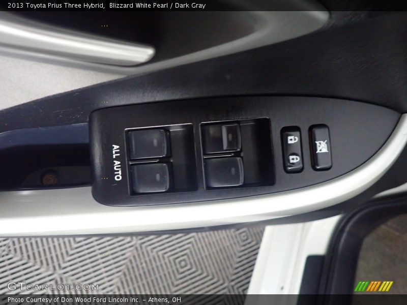Blizzard White Pearl / Dark Gray 2013 Toyota Prius Three Hybrid