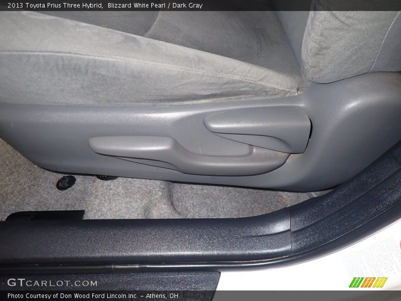 Blizzard White Pearl / Dark Gray 2013 Toyota Prius Three Hybrid