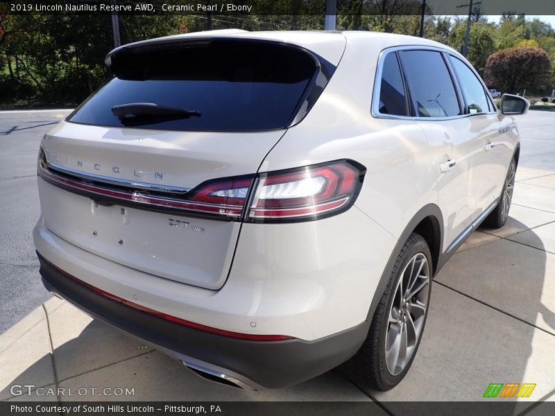 Ceramic Pearl / Ebony 2019 Lincoln Nautilus Reserve AWD
