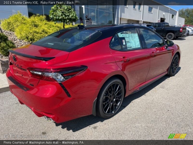 Ruby Flare Pearl / Black 2021 Toyota Camry XSE