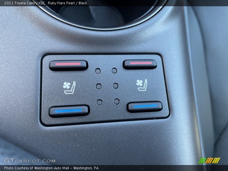 Ruby Flare Pearl / Black 2021 Toyota Camry XSE