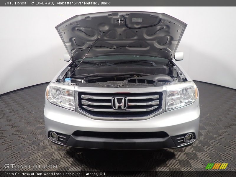 Alabaster Silver Metallic / Black 2015 Honda Pilot EX-L 4WD