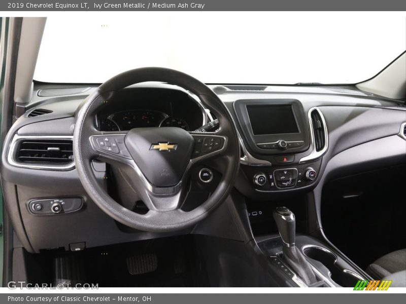 Ivy Green Metallic / Medium Ash Gray 2019 Chevrolet Equinox LT
