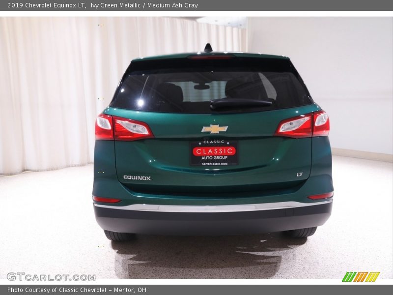 Ivy Green Metallic / Medium Ash Gray 2019 Chevrolet Equinox LT