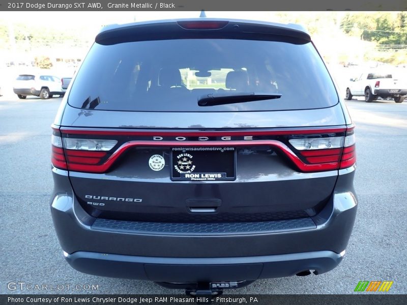Granite Metallic / Black 2017 Dodge Durango SXT AWD