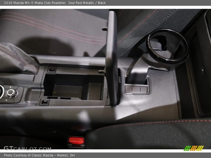 Soul Red Metallic / Black 2016 Mazda MX-5 Miata Club Roadster