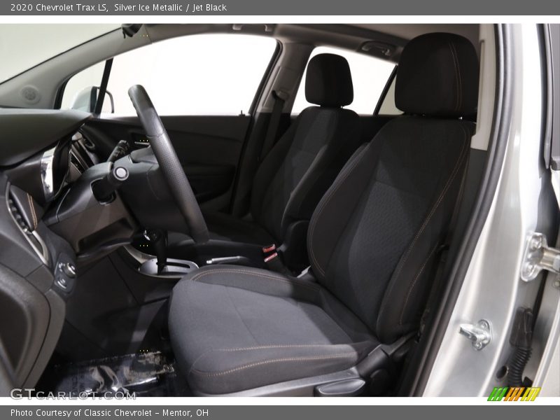 Silver Ice Metallic / Jet Black 2020 Chevrolet Trax LS