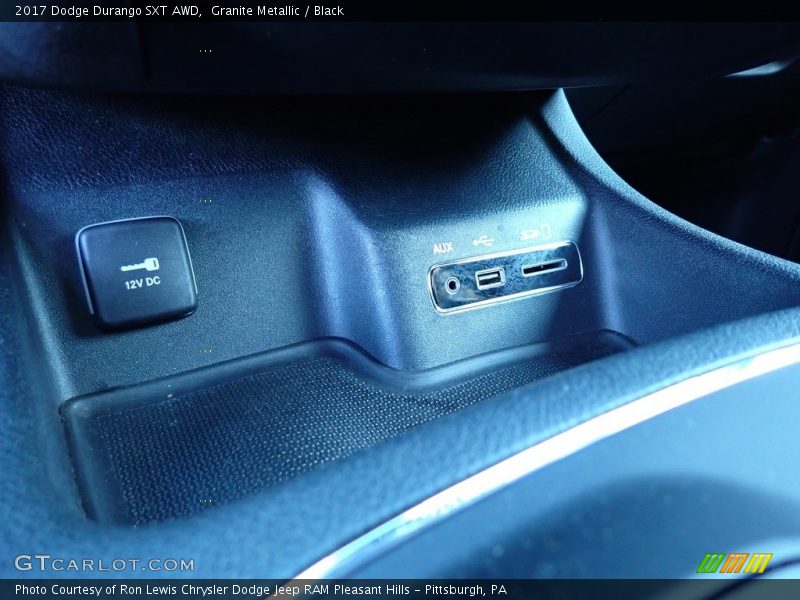 Granite Metallic / Black 2017 Dodge Durango SXT AWD