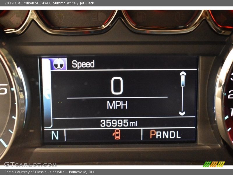 Summit White / Jet Black 2019 GMC Yukon SLE 4WD