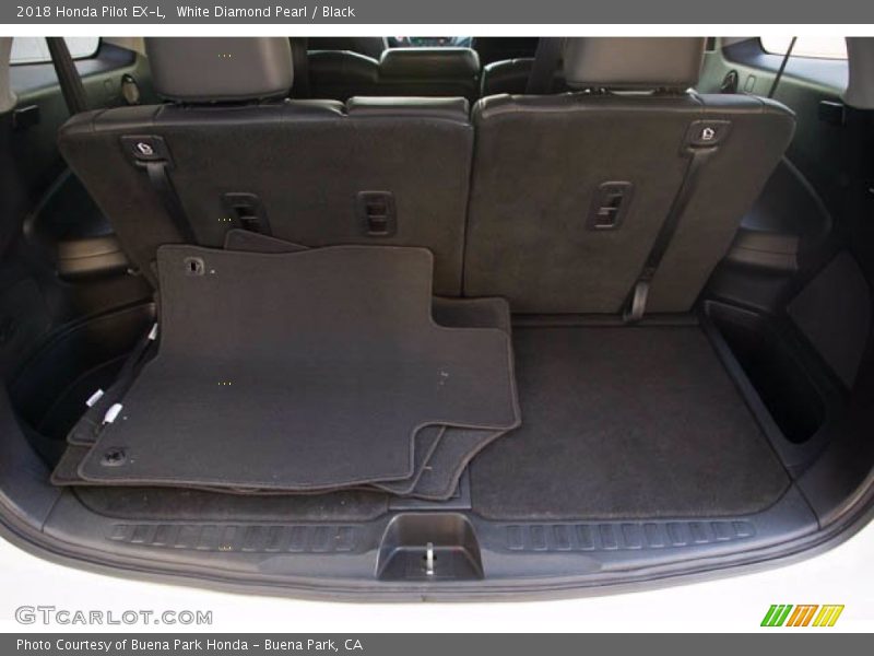  2018 Pilot EX-L Trunk