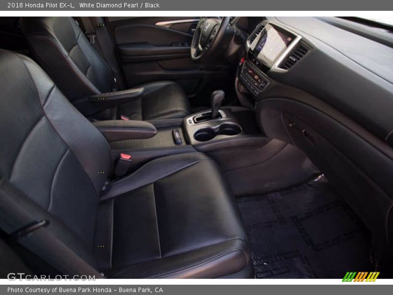 Front Seat of 2018 Pilot EX-L