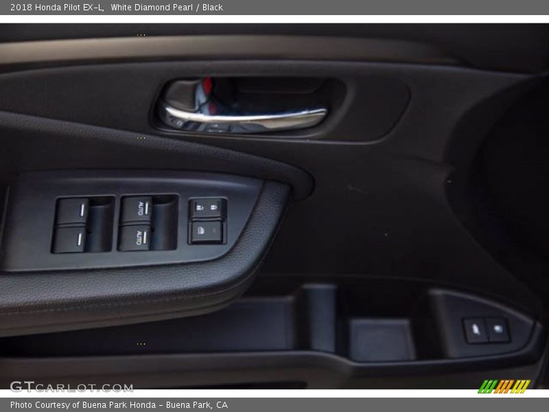Door Panel of 2018 Pilot EX-L