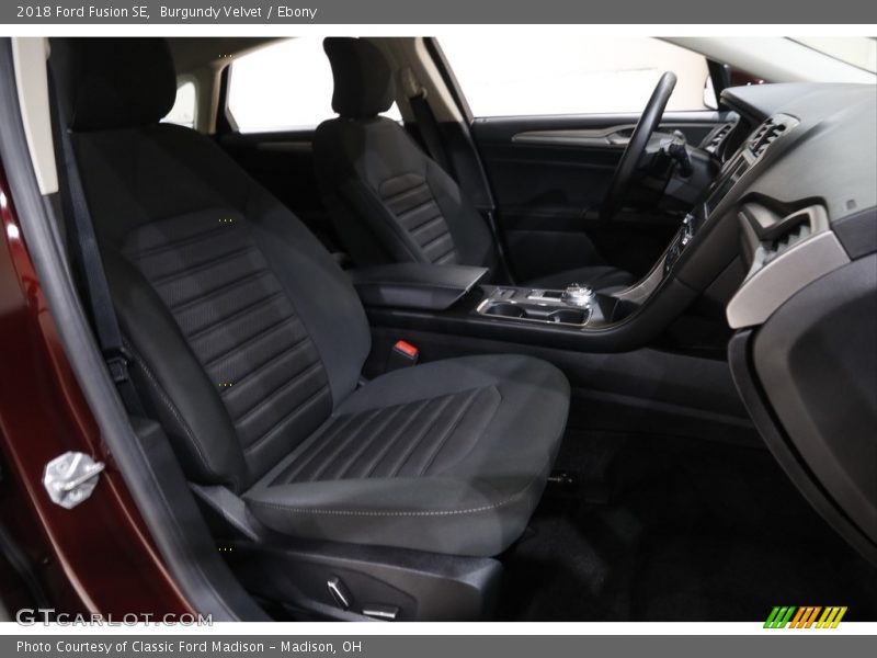 Burgundy Velvet / Ebony 2018 Ford Fusion SE