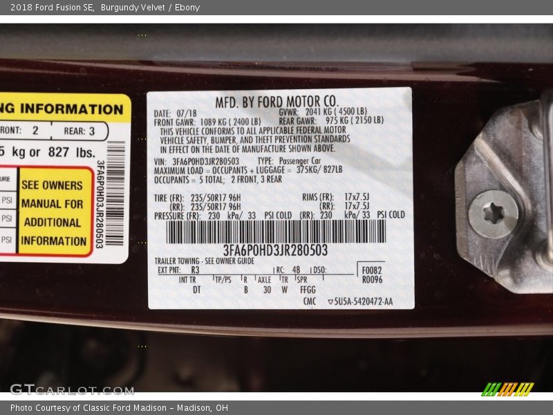 Burgundy Velvet / Ebony 2018 Ford Fusion SE