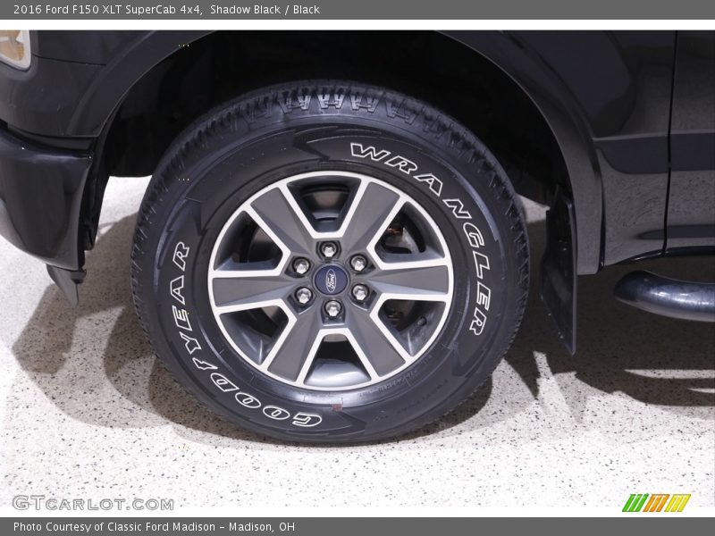 Shadow Black / Black 2016 Ford F150 XLT SuperCab 4x4