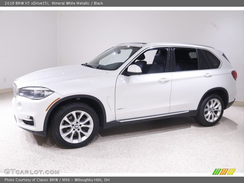 Mineral White Metallic / Black 2018 BMW X5 xDrive35i
