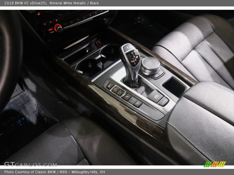 Mineral White Metallic / Black 2018 BMW X5 xDrive35i