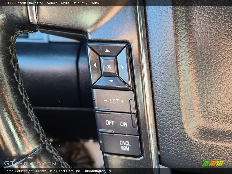 White Platinum / Ebony 2017 Lincoln Navigator L Select
