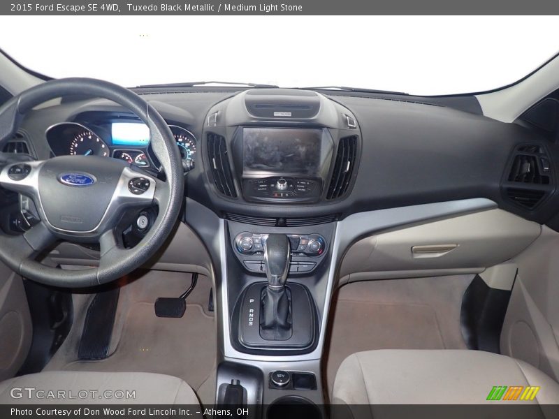 Tuxedo Black Metallic / Medium Light Stone 2015 Ford Escape SE 4WD