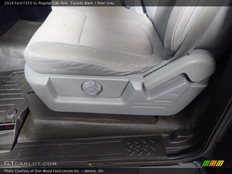 Tuxedo Black / Steel Grey 2014 Ford F150 XL Regular Cab 4x4