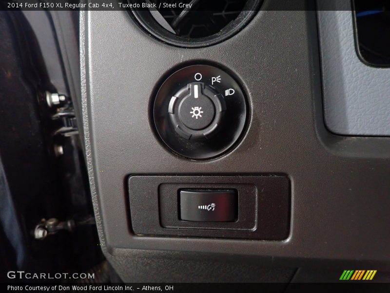 Tuxedo Black / Steel Grey 2014 Ford F150 XL Regular Cab 4x4