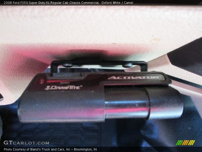 Oxford White / Camel 2008 Ford F350 Super Duty XL Regular Cab Chassis Commercial