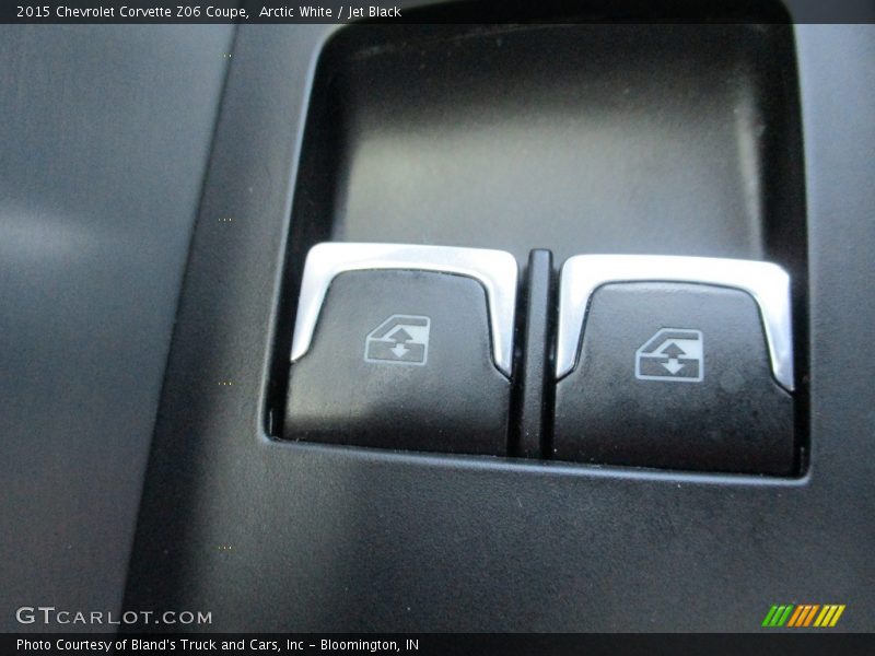 Arctic White / Jet Black 2015 Chevrolet Corvette Z06 Coupe
