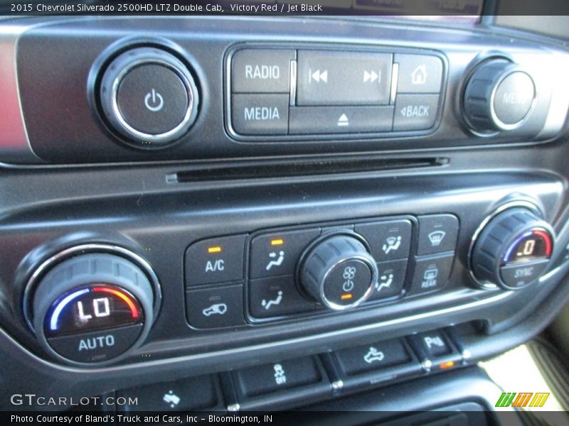 Controls of 2015 Silverado 2500HD LTZ Double Cab