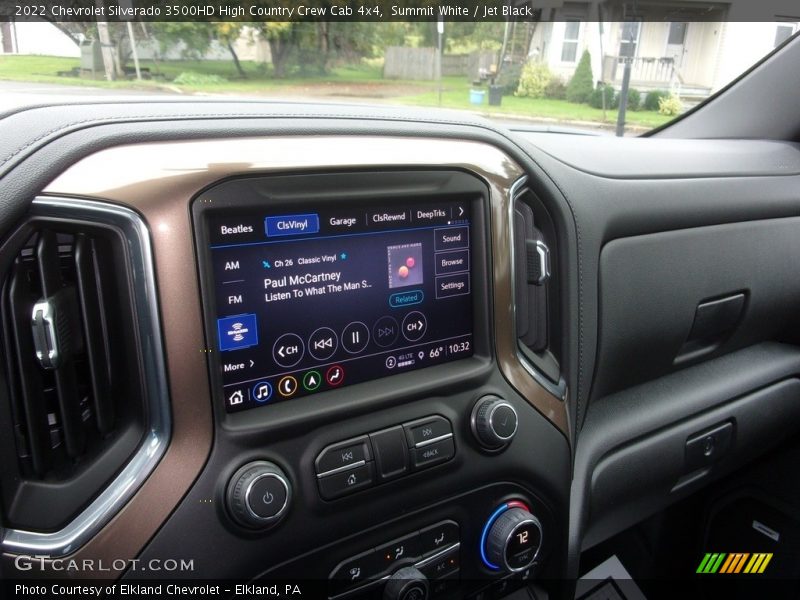 Summit White / Jet Black 2022 Chevrolet Silverado 3500HD High Country Crew Cab 4x4