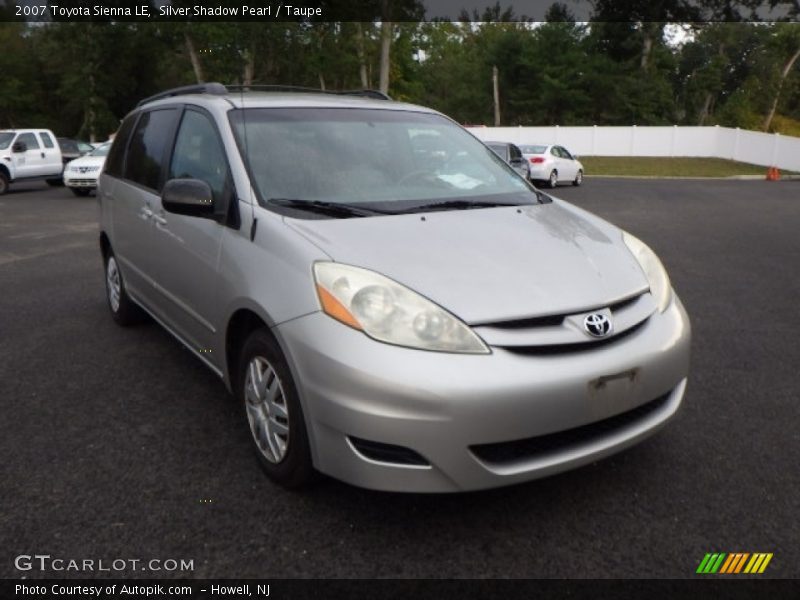 Silver Shadow Pearl / Taupe 2007 Toyota Sienna LE