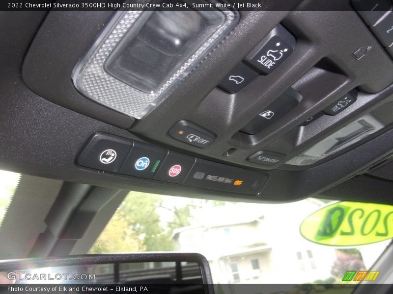 Summit White / Jet Black 2022 Chevrolet Silverado 3500HD High Country Crew Cab 4x4