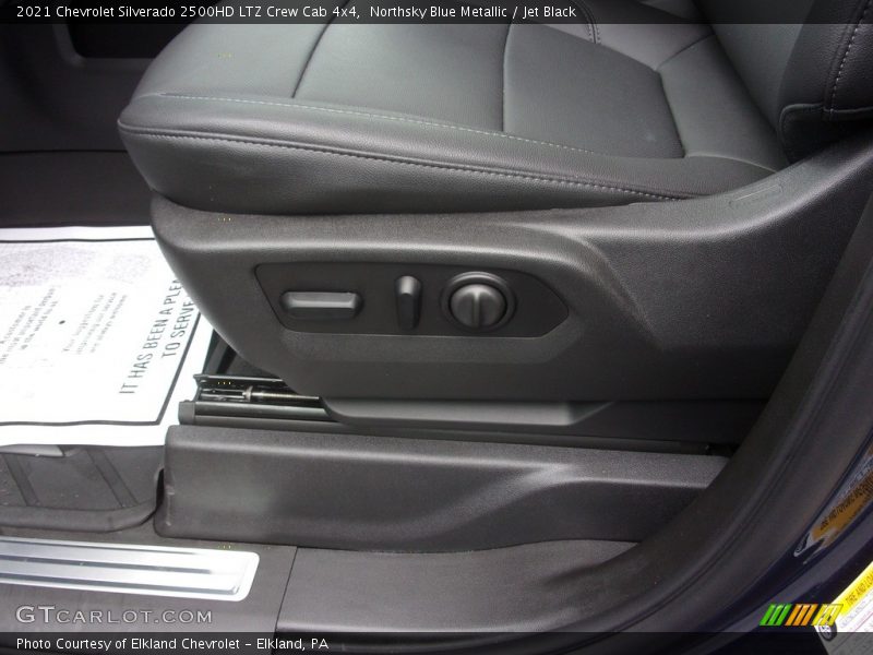 Northsky Blue Metallic / Jet Black 2021 Chevrolet Silverado 2500HD LTZ Crew Cab 4x4