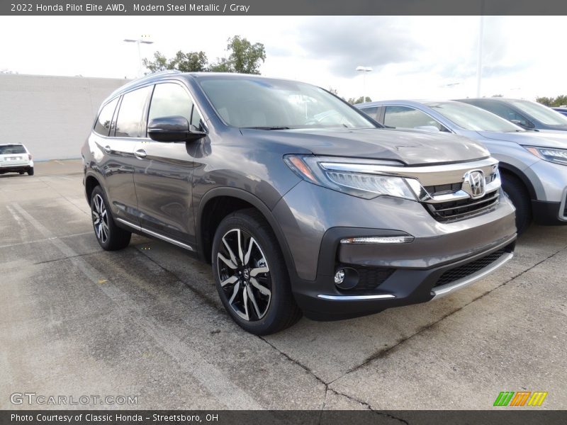 Front 3/4 View of 2022 Pilot Elite AWD