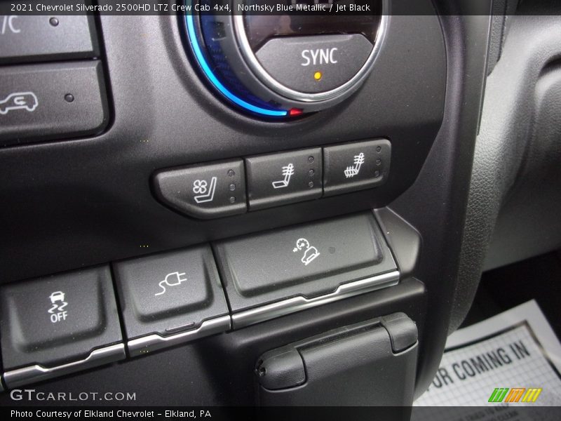 Northsky Blue Metallic / Jet Black 2021 Chevrolet Silverado 2500HD LTZ Crew Cab 4x4