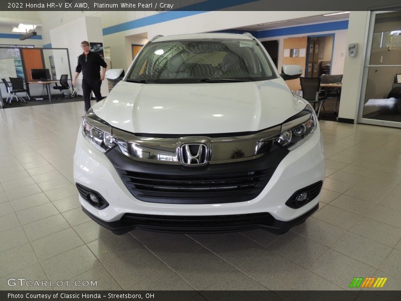 Platinum White Pearl / Gray 2022 Honda HR-V EX AWD